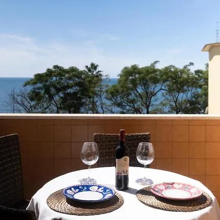 Beachfront Seaview - Terrace - Parking & Wifi